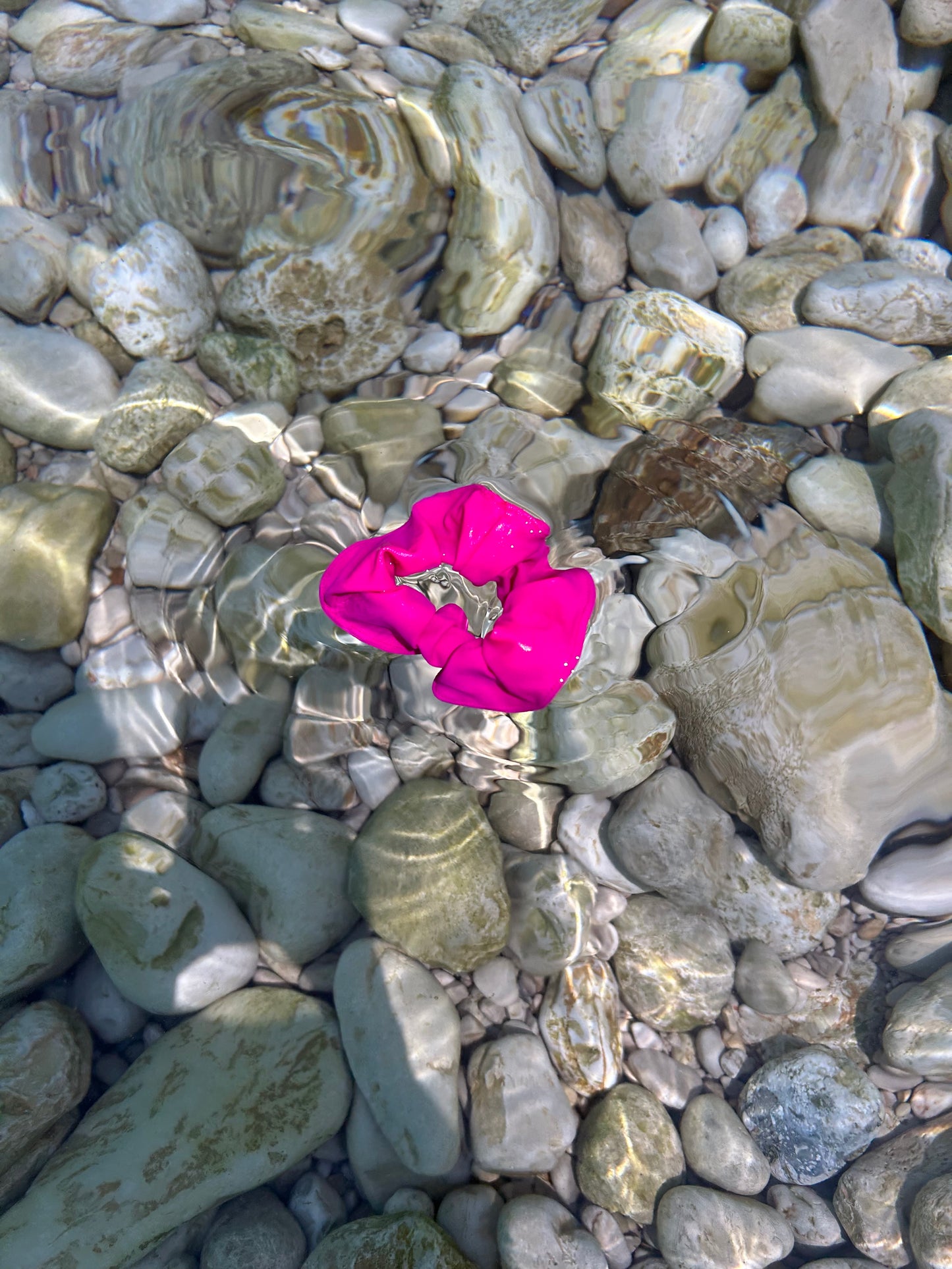 GripGlam Hot Pink Grip Hair Tie